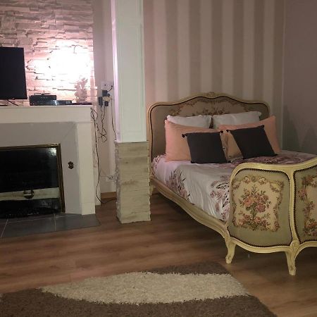 בלואה Appartement Porte Chartraine מראה חיצוני תמונה